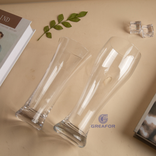 P8212 recién llegado Vaso para beber Vaso de vidrio para cerveza transparente